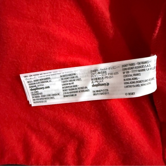 NWOT Disney Store Red zip up Hoodie with Minnie Mouse Design Size 9/10 Girls - Picture 5 of 6